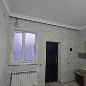 In Baku 64.0 m² house with 3.0 rooms is for rent - Image 8