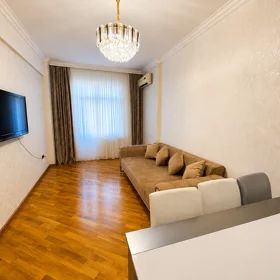 In Baku 102.0 m² apartment is for sale - Image 2