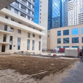 In Baku 125.0 m² apartment is for sale - Image 3