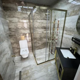 In Baku 151.0 m² apartment is for sale - Image 9