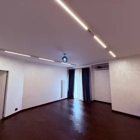 In Baku 120.0 m² apartment is for sale - Image 6
