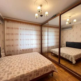 In Baku 100.0 m² apartment is for sale - Image 8