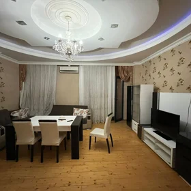 In Baku 130.0 m² apartment is for rent - Image 5