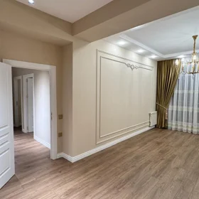 In Baku 77.0 m² apartment is for sale - Image 4