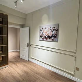 In Baku 77.0 m² apartment is for sale - Image 10