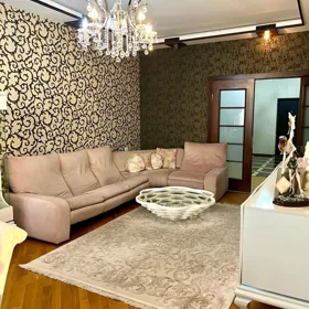 In Baku 120.0 m² apartment is for sale - Image 4