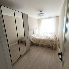 In Baku 76.0 m² apartment is for sale - Image 3