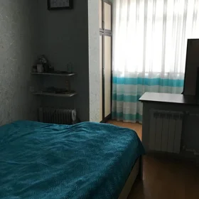 In Baku 90.0 m² apartment is for sale - Image 4
