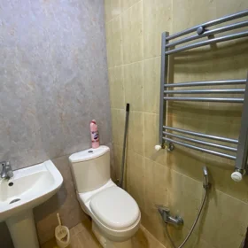 In Baku 50.0 m² apartment is for rent - Image 9