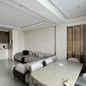 In Baku 90.0 m² apartment is for rent - Image 4