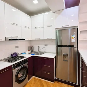 In Baku 75.0 m² apartment is for rent - Image 5
