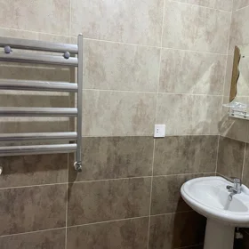 In Baku 61.0 m² apartment is for rent - Image 9