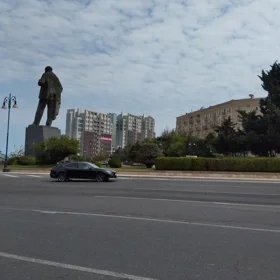 In Baku 75.0 m² apartment is for sale - Image 4