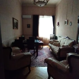 In Baku 75.0 m² apartment is for sale - Image 7