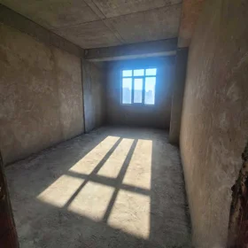 In Baku 114.0 m² apartment is for sale - Image 3