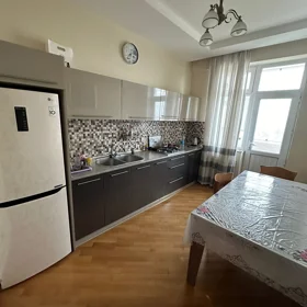In Baku 108.0 m² apartment is for rent - Image 4