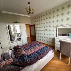 In Baku 108.0 m² apartment is for rent - Image 5