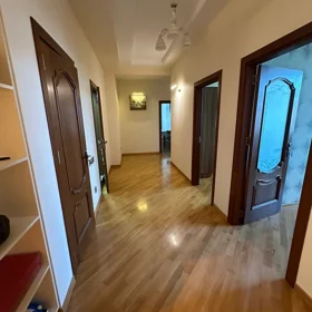 In Baku 108.0 m² apartment is for rent - Image 10