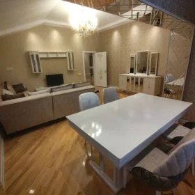 In Binəqədi rayonu 185.0 m² apartment is for rent - Image 4