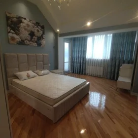 In Binəqədi rayonu 185.0 m² apartment is for rent - Image 8