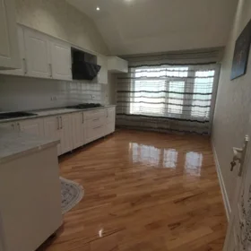 In Binəqədi rayonu 185.0 m² apartment is for rent - Image 9