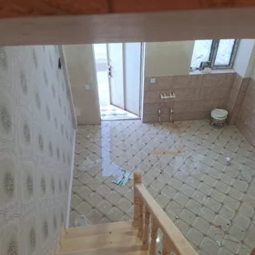 In Binəqədi rayonu 56.0 m² house with 4.0 rooms is for sale - Image 3