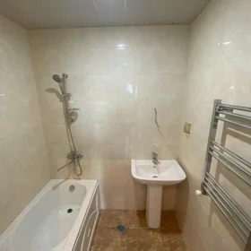 In Suraxanı rayonu 77.0 m² apartment is for sale - Image 7