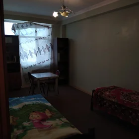 In Baku 90.0 m² apartment is for rent - Image 4
