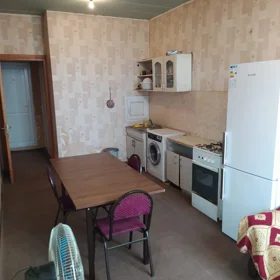 In Baku 90.0 m² apartment is for rent - Image 6