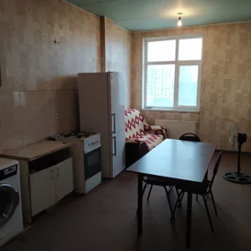 In Baku 90.0 m² apartment is for rent - Image 8