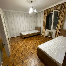 In Baku 70.0 m² apartment is for rent - Image 4