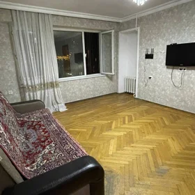 In Baku 70.0 m² apartment is for rent - Image 9
