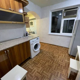 In Baku 70.0 m² apartment is for rent - Image 10