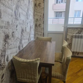 In Baku 80.0 m² apartment is for rent - Image 9