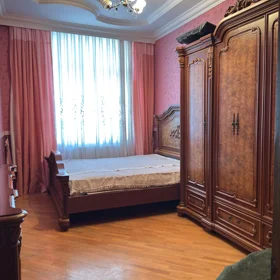 In Baku 90.0 m² apartment is for rent - Image 10