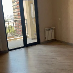 In Baku 70.0 m² apartment is for sale - Image 2