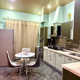 In Baku nan m² apartment is for rent - Image 2