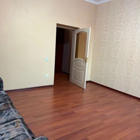 In Baku 90.0 m² apartment is for rent - Image 9