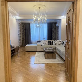 In Baku 126.0 m² apartment is for sale - Image 5