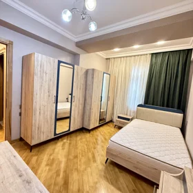 In Baku 126.0 m² apartment is for sale - Image 10