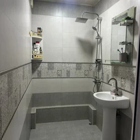 In Baku 65.0 m² apartment is for rent - Image 8