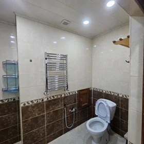 In Baku 100.0 m² apartment is for rent - Image 8