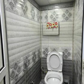In Baku 70.0 m² apartment is for rent - Image 2