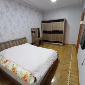 In Səbail rayonu 115.0 m² apartment is for rent - Image 4