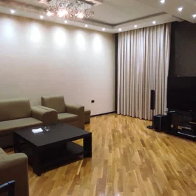 In Səbail rayonu 85.0 m² apartment is for rent - Image 10