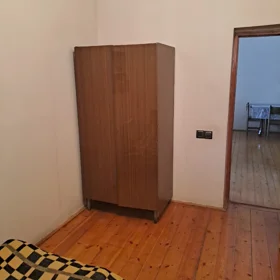In Baku 100.0 m² house with 3.0 rooms is for sale - Image 4