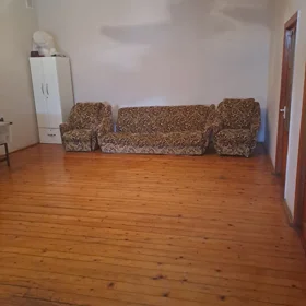 In Baku 100.0 m² house with 3.0 rooms is for sale - Image 6