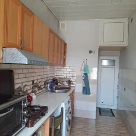 In Baku 100.0 m² house with 3.0 rooms is for sale - Image 8