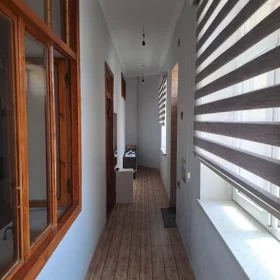 In Baku 100.0 m² house with 3.0 rooms is for sale - Image 9