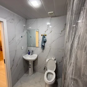 In Khirdalan 56.0 m² apartment is for rent - Image 7